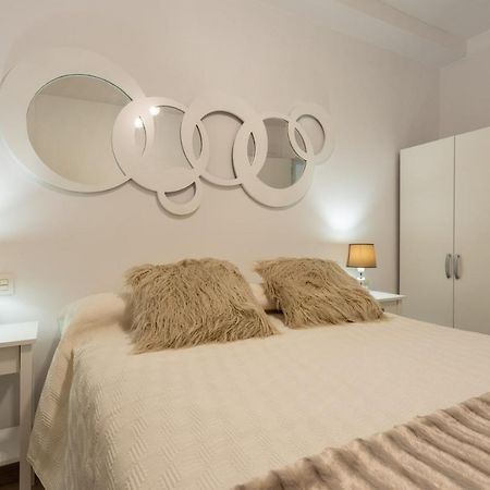 Center Deluxe II Apartment Granada Ngoại thất bức ảnh