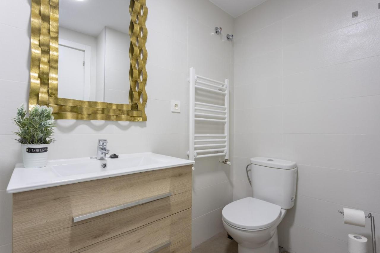 Center Deluxe II Apartment Granada Ngoại thất bức ảnh
