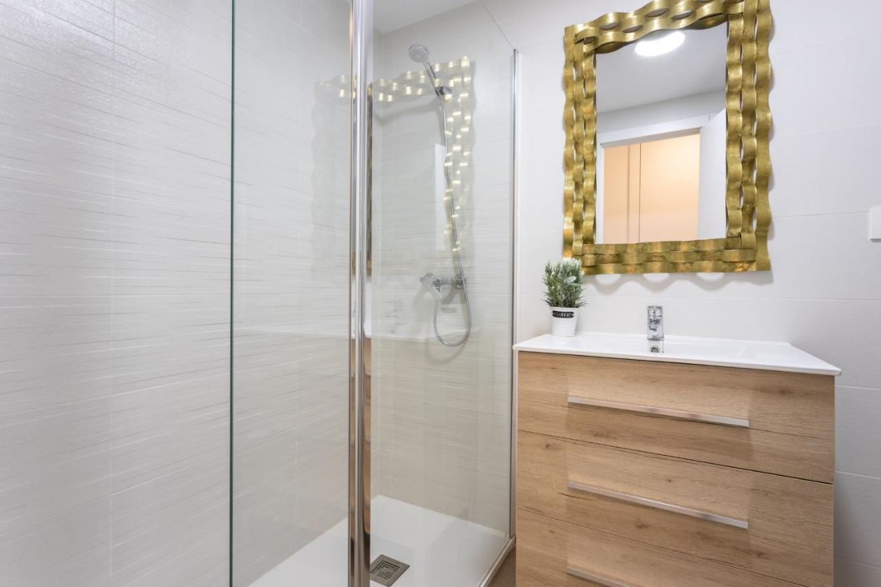 Center Deluxe II Apartment Granada Ngoại thất bức ảnh